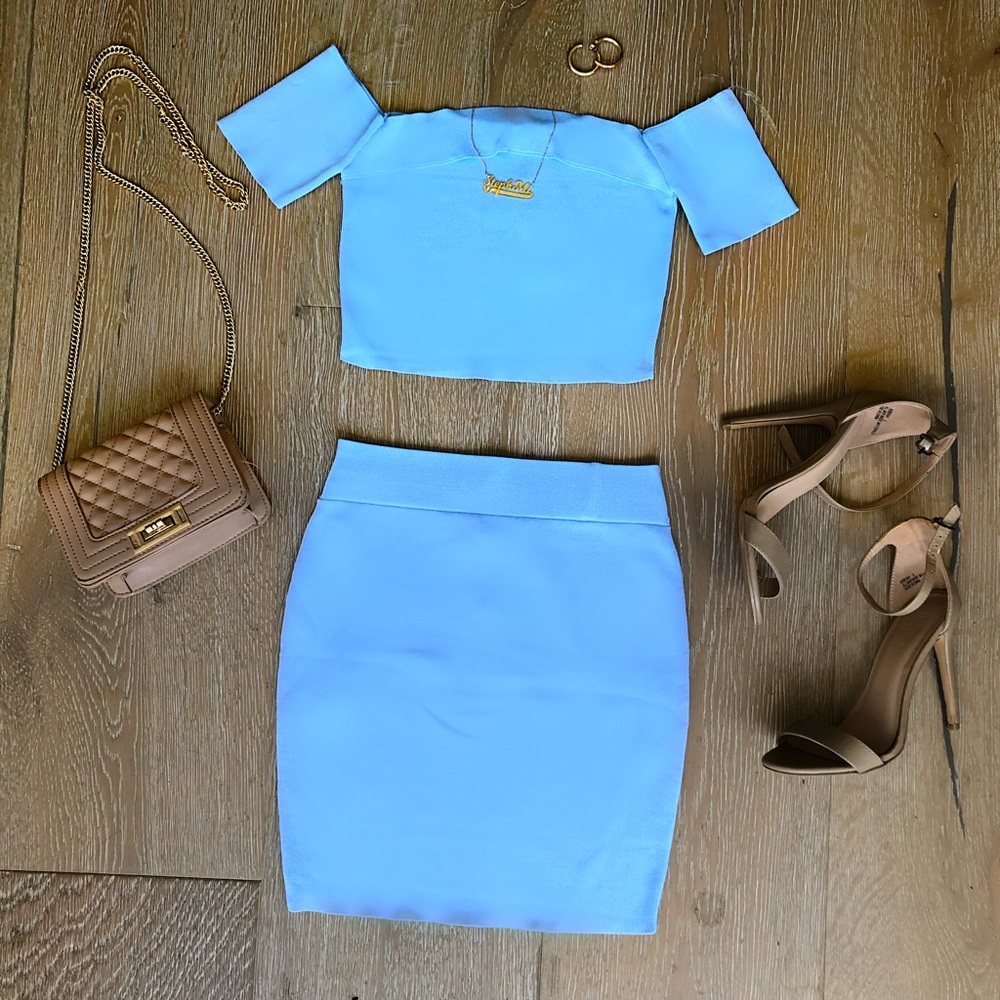 2 Piece Light Blue Crop Top Skirt Set - Picture 3 of 4